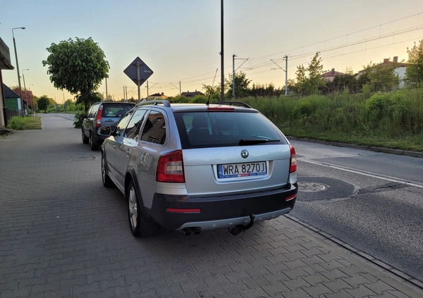 Skoda Octavia cena 30900 przebieg: 226000, rok produkcji 2010 z Pionki małe 781